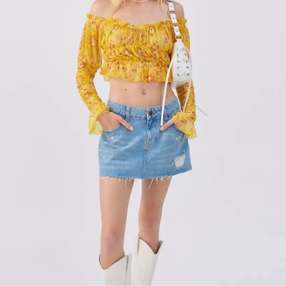 Urban Outfitters Floral Yellow Crop Top Size XS